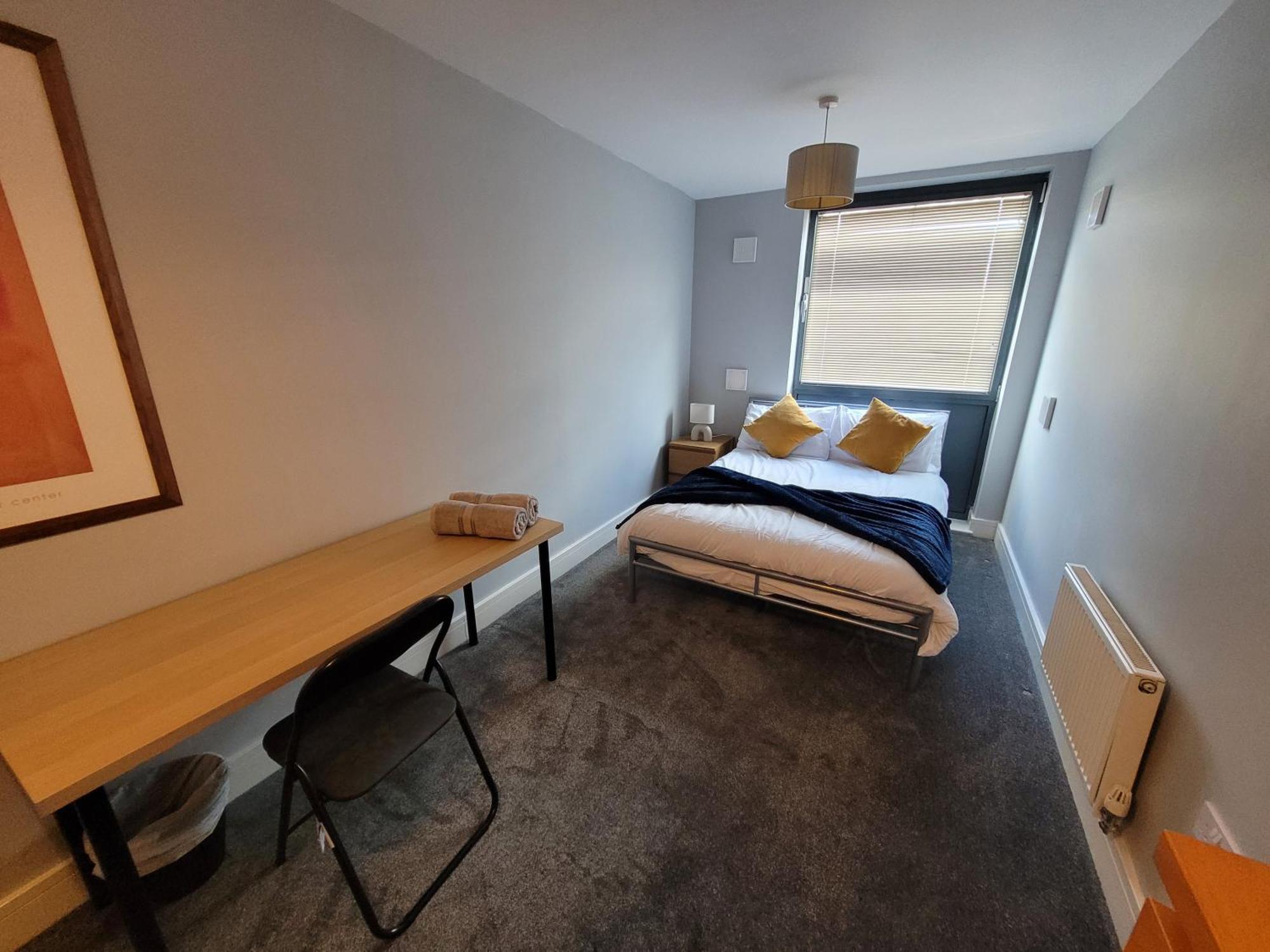 Lesley Court- A Lovely Spacious 2 Bedroom Apartment By Catchpole Stays Chelmsford Exteriér fotografie